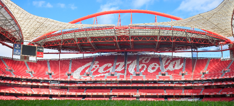 De Coca-Cola a Visa: ¿Qué marcas se asocian más con el patrocinio deportivo en España?