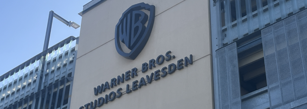 Warner Bros pierde casi 500 millones en el primer trimestre de 2025